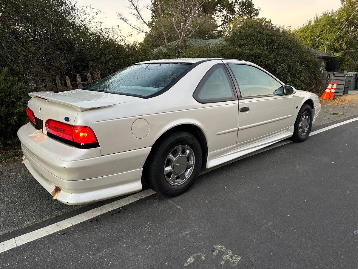 Ford-Thunderbird-lx-1995-21