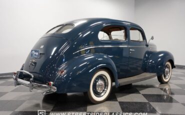 Ford-Tudor-Coupe-1940-12