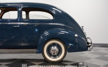 Ford-Tudor-Coupe-1940-24