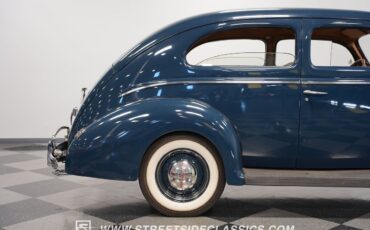 Ford-Tudor-Coupe-1940-29