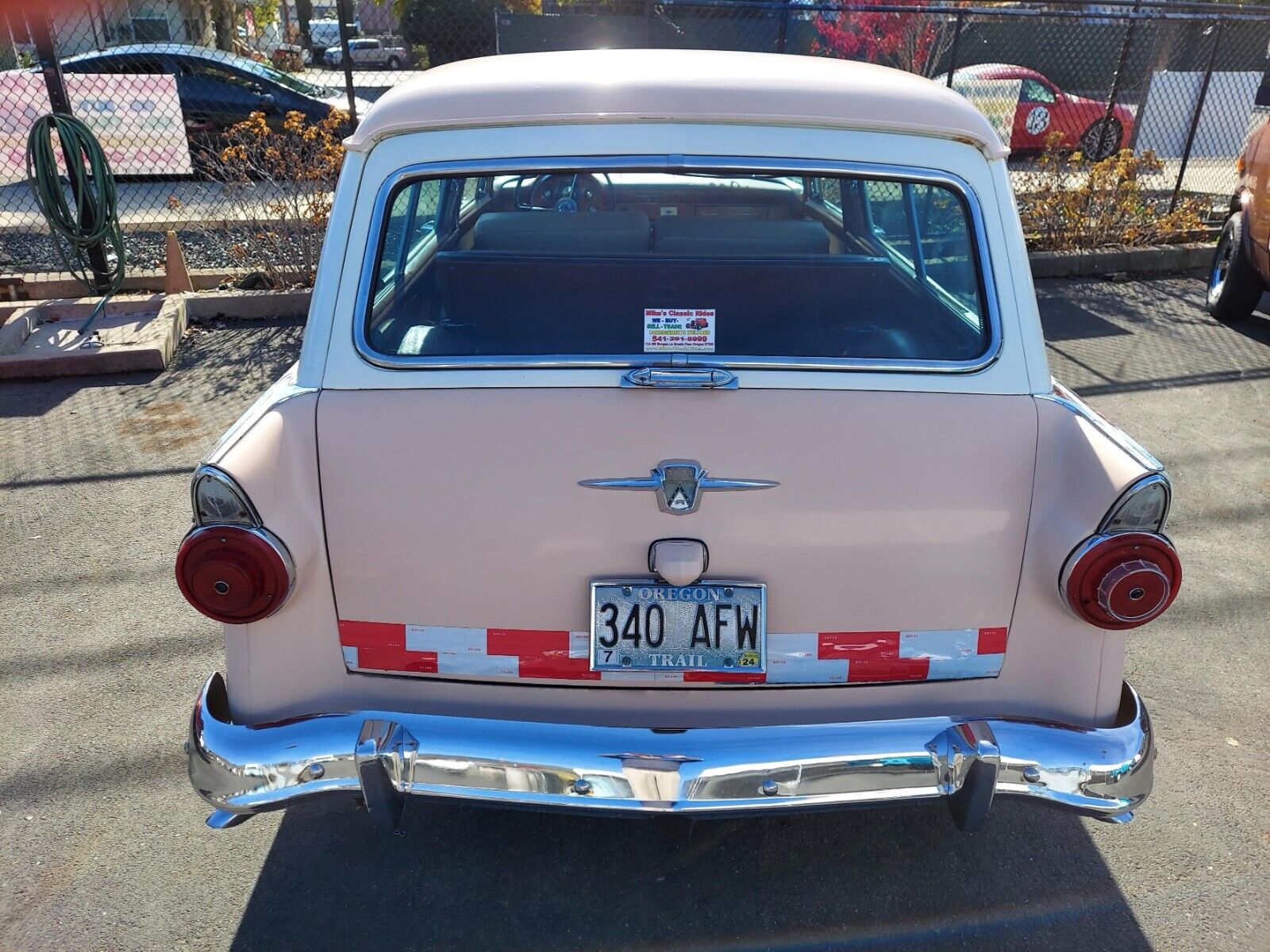 Ford-Very-Nice-2-Door-Ranch-Wagon-Low-Reserve-Great-Inv-Break-1956-two-tone-19867-7