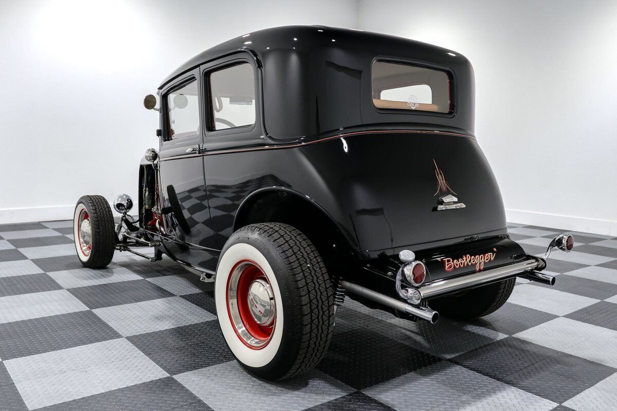 Ford-Victoria-Coupe-1930-4