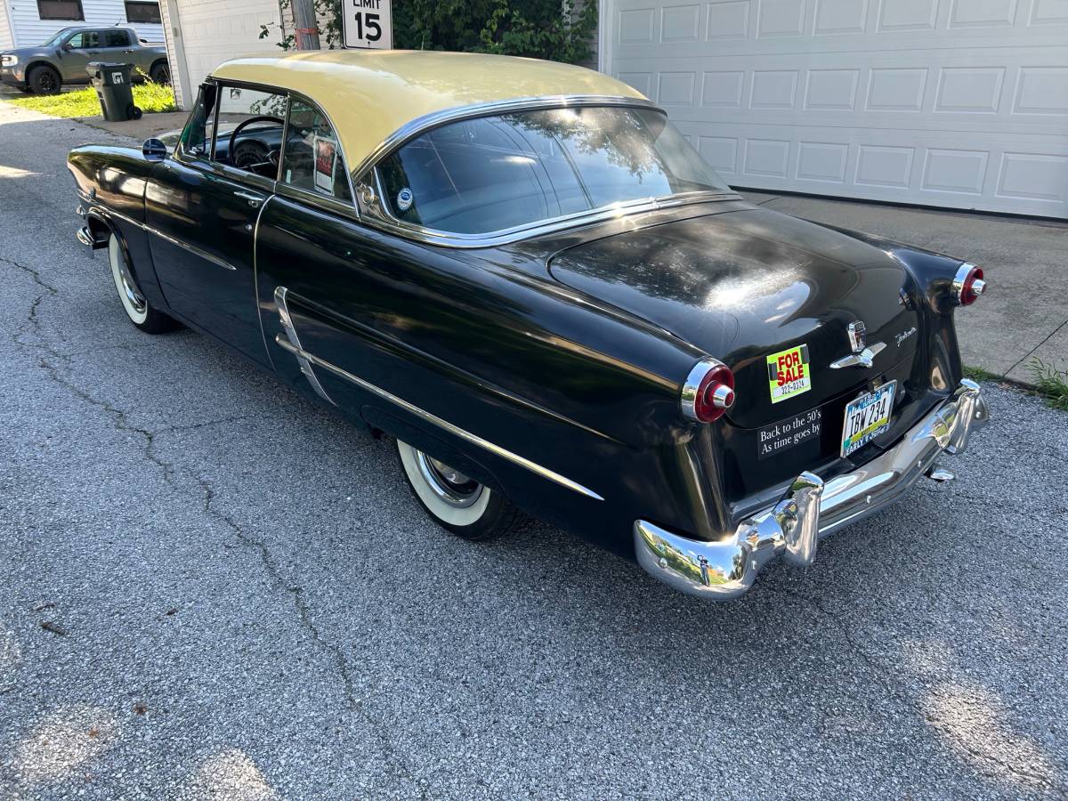 Ford-Victoria-crestline-1953-black-96560-3