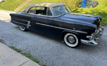 Ford-Victoria-crestline-1953-black-96560-5