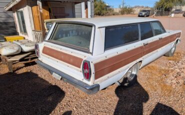 Ford-Wagon-1965-white-146450-6