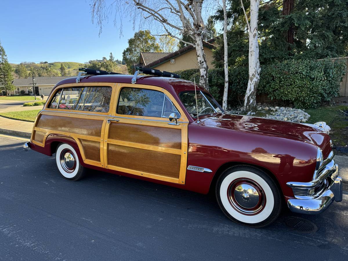 Ford-Woody-wagon-1950-4