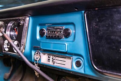 GMC-C20-Pickup-1969-Blue-Black-54660-22