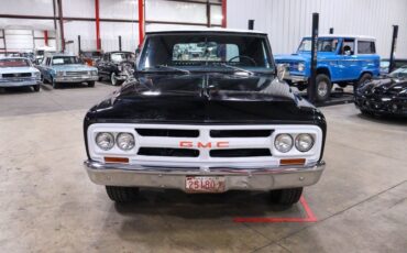 GMC-C2500-Pickup-1967-Black-Black-66472-11