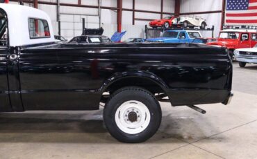 GMC-C2500-Pickup-1967-Black-Black-66472-3