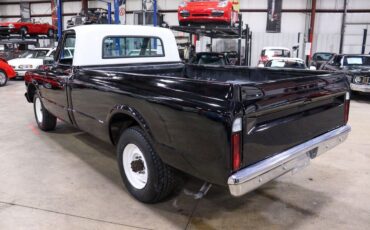 GMC-C2500-Pickup-1967-Black-Black-66472-4