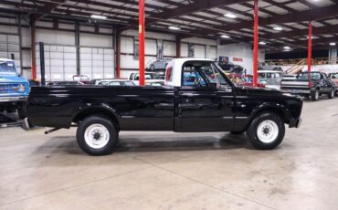 GMC-C2500-Pickup-1967-Black-Black-66472-8