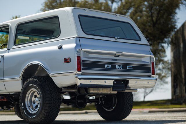 GMC-Jimmy-1971-17