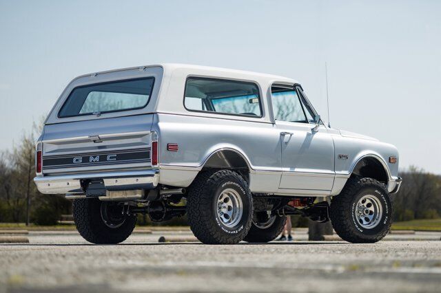 GMC-Jimmy-1971-8