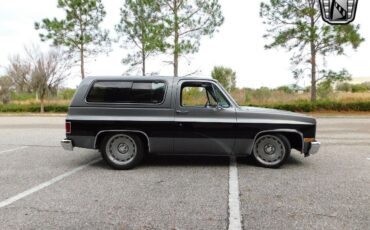 GMC-Jimmy-1981-Black-Gray-224-3