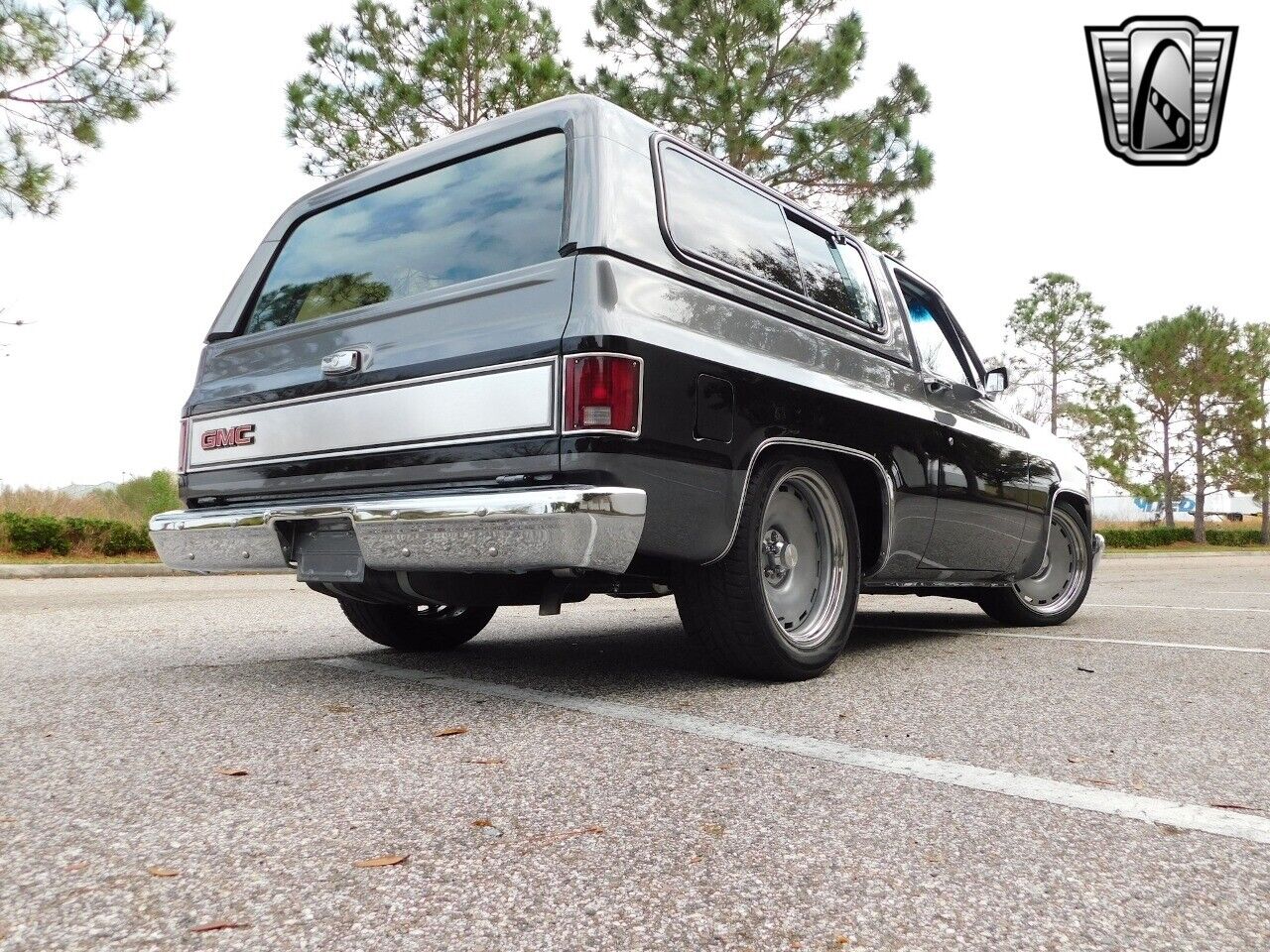 GMC-Jimmy-1981-Black-Gray-224-8