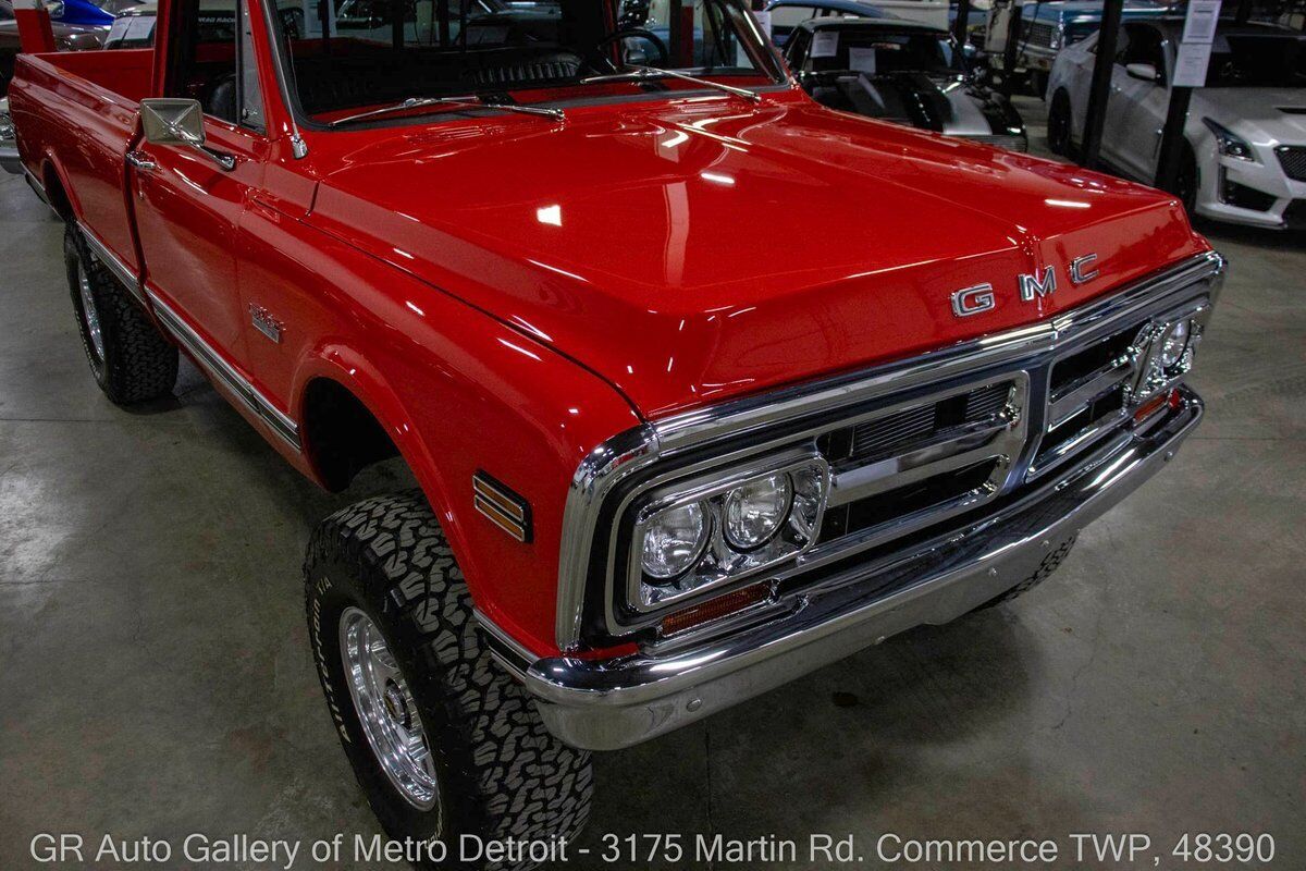 GMC-K2500-1972-Red-Black-311-11