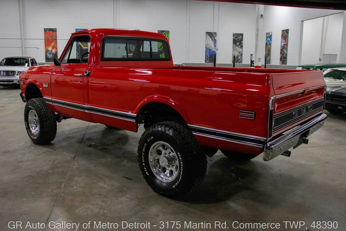 GMC-K2500-1972-Red-Black-311-3