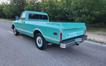 GMC-Other-1968-Teal-TealTan-209537-15