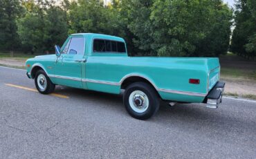 GMC-Other-1968-Teal-TealTan-209537-16