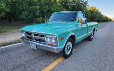 GMC-Other-1968-Teal-TealTan-209537-2