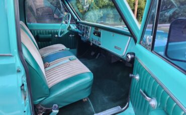 GMC-Other-1968-Teal-TealTan-209537-24