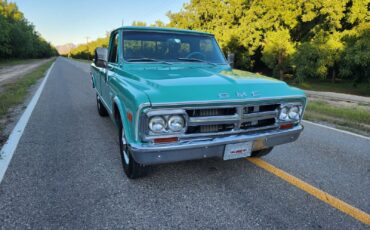 GMC-Other-1968-Teal-TealTan-209537-5