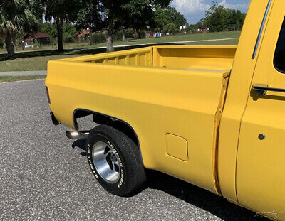 GMC-Sierra-1500-1979-Yellow-Blue-140324-13