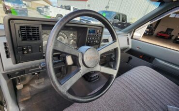 GMC-Sierra-1500-1988-23