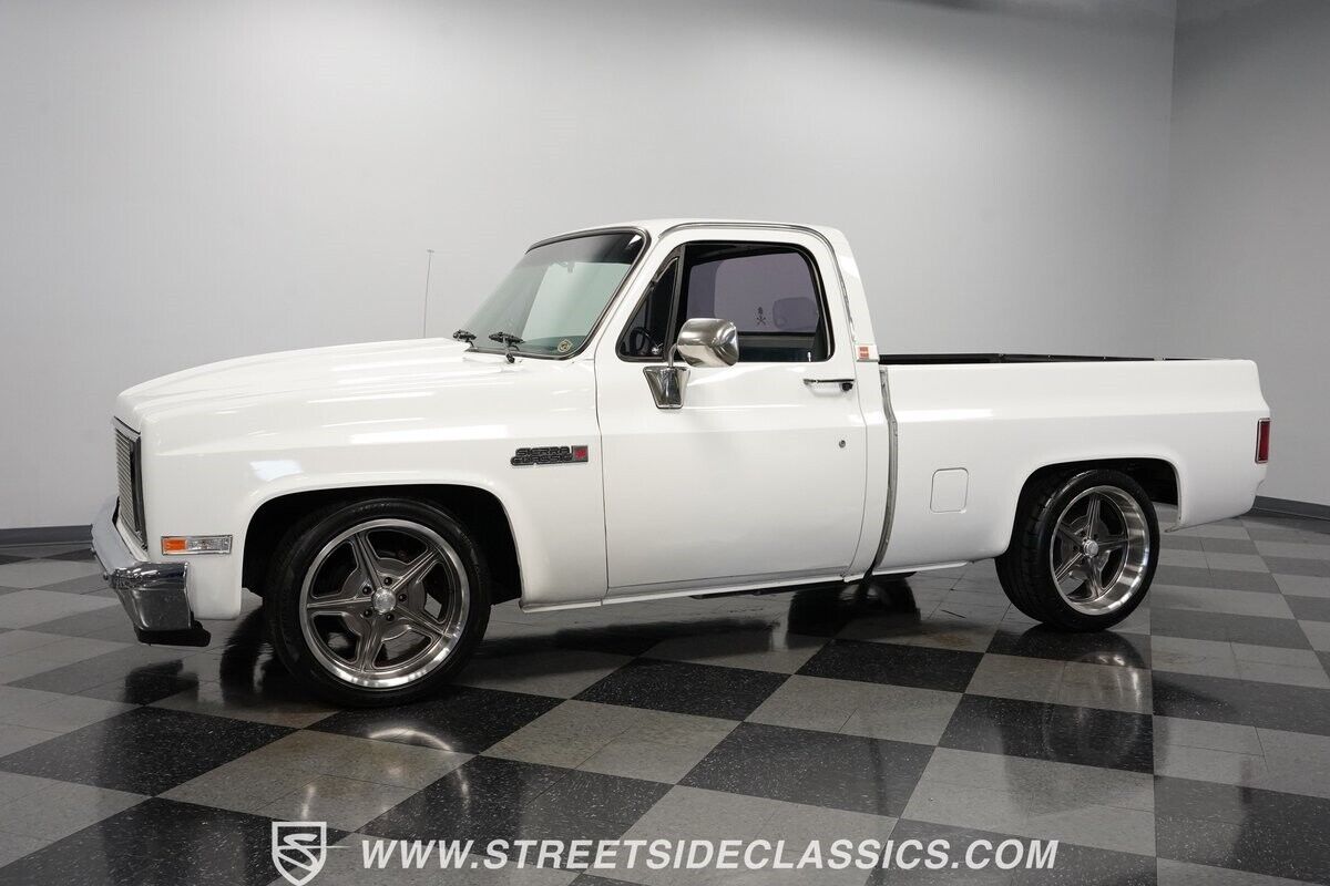 GMC-Sierra-1500-Pickup-1986-6