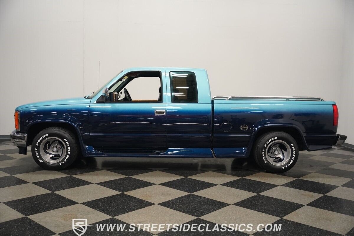 GMC-Sierra-1500-Pickup-1993-2