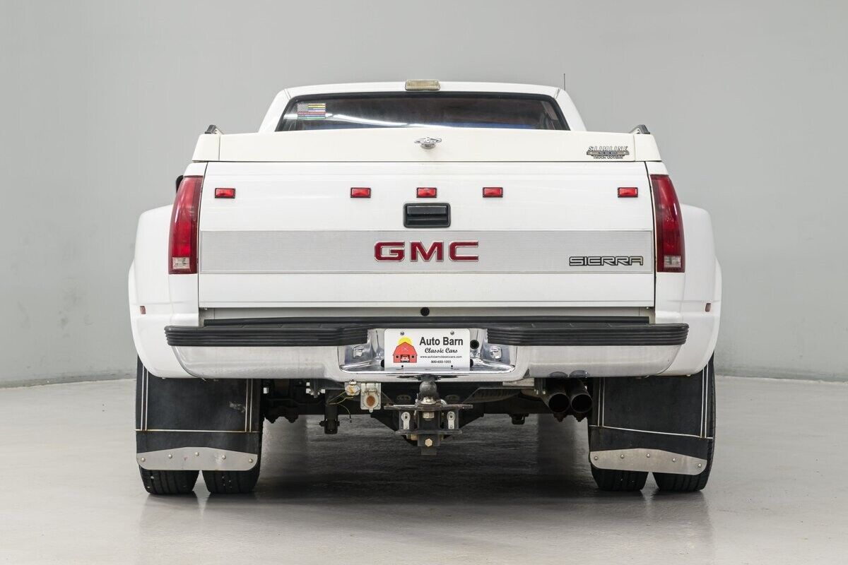 GMC-Sierra-3500-1989-White-Maroon-186325-5