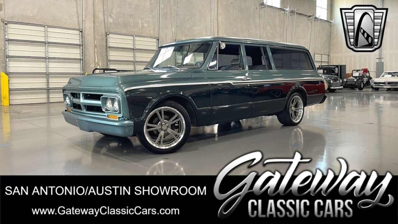 GMC Suburban 1969