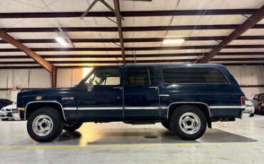 GMC-Suburban-SUV-1987-Blue-Blue-124412-16