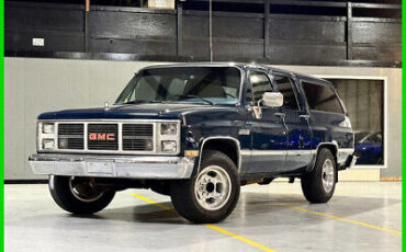 GMC Suburban SUV 1987