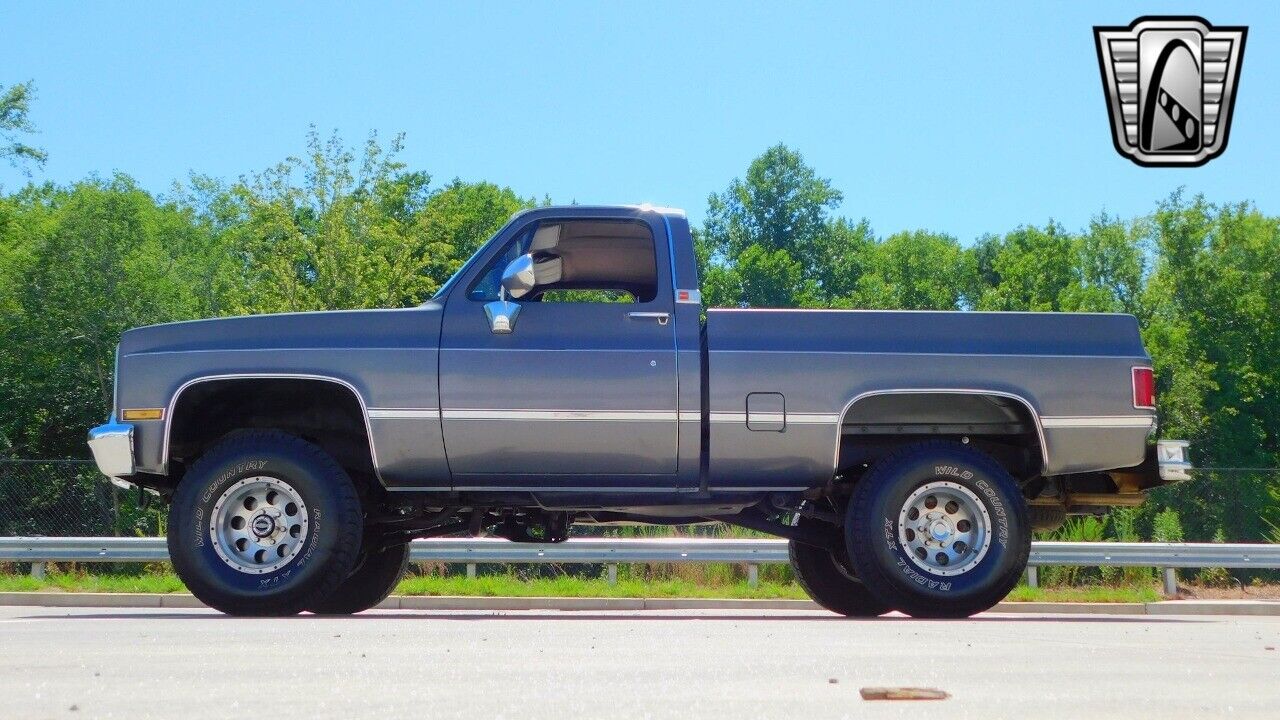 GMC-V1500-Pickup-1987-Gray-Gray-29351-4