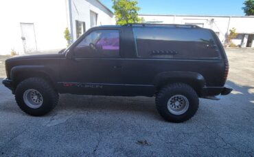 GMC-Yukon-SUV-1994-Black-Gray-215652-11