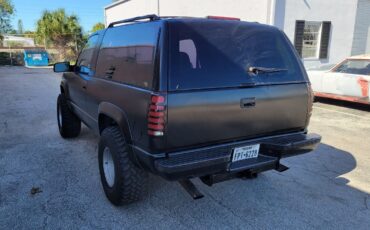 GMC-Yukon-SUV-1994-Black-Gray-215652-8