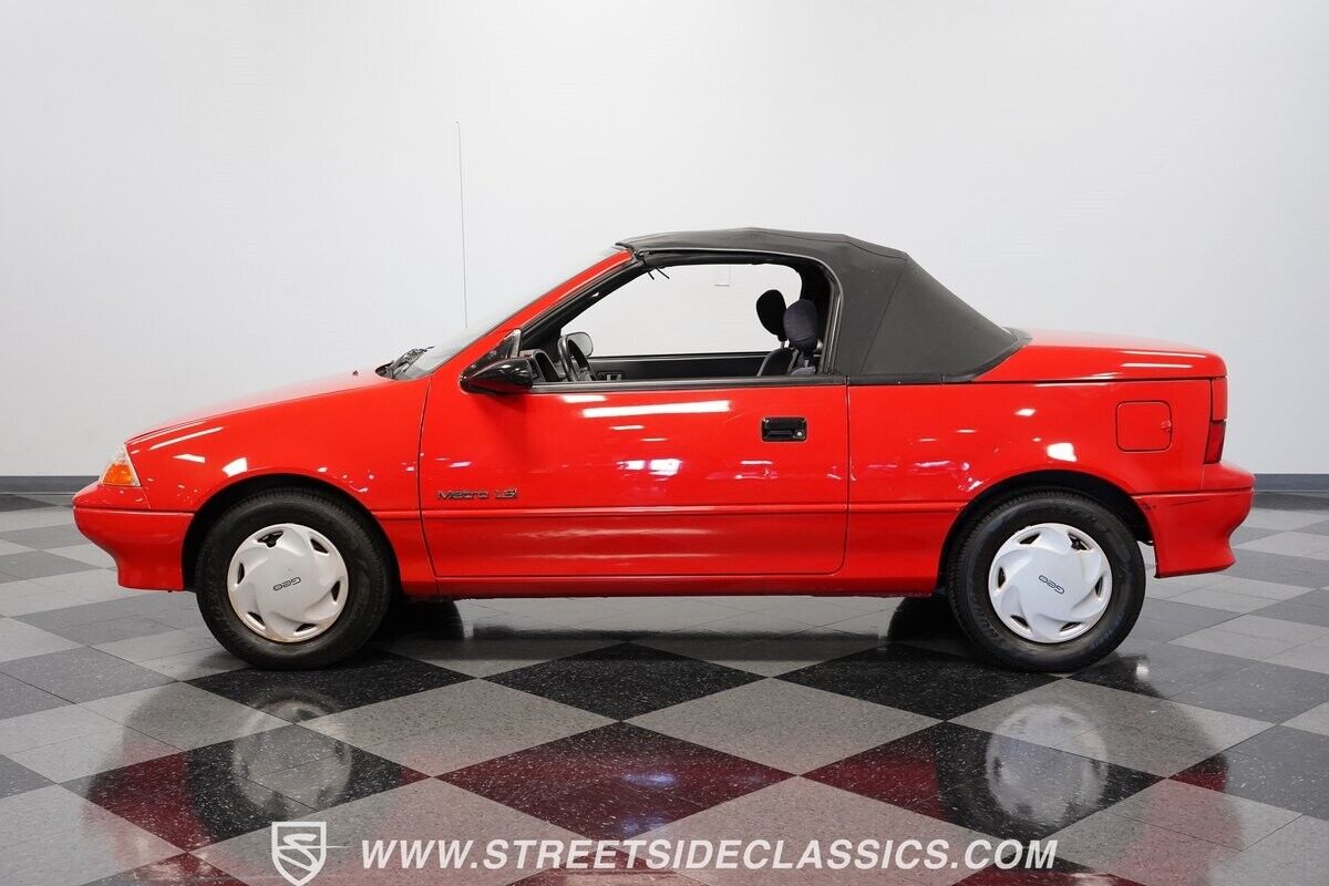 Geo-Metro-Cabriolet-1991-Red-Gray-111766-7