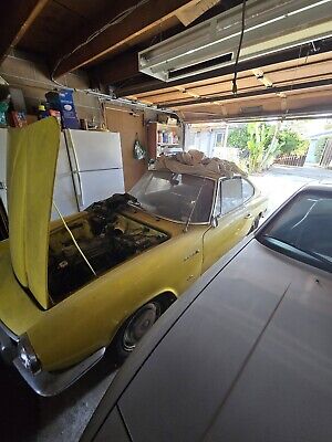 Glas-1700gt-Coupe-1967-Yellow-Black-107826-2