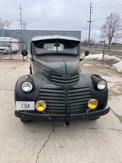 Gmc-12-ton-228-pickup-1946-green-1786-8