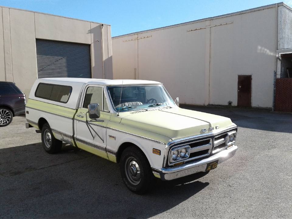 Gmc-2500-v-eight-1971-1