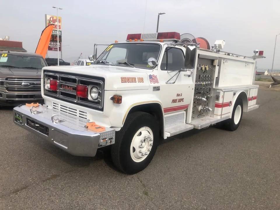 Gmc-6500-diesel-1977-white-39698