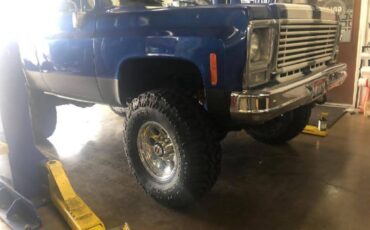 Gmc-Jimmy-4x4-1978-9