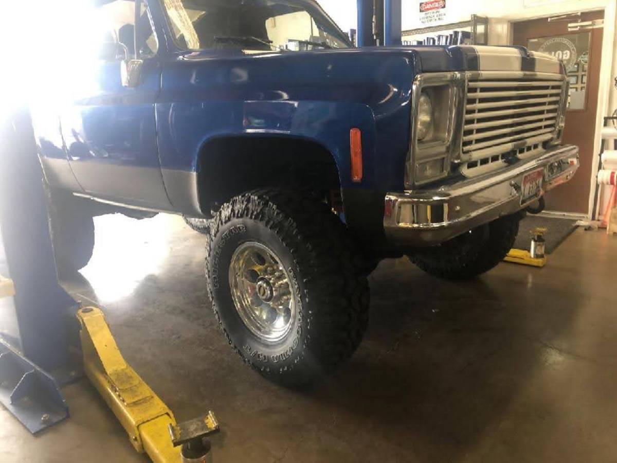 Gmc-Jimmy-4x4-1978-9