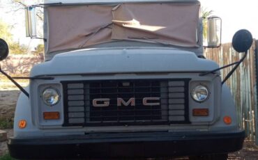 Gmc-Schooly-bus-1976