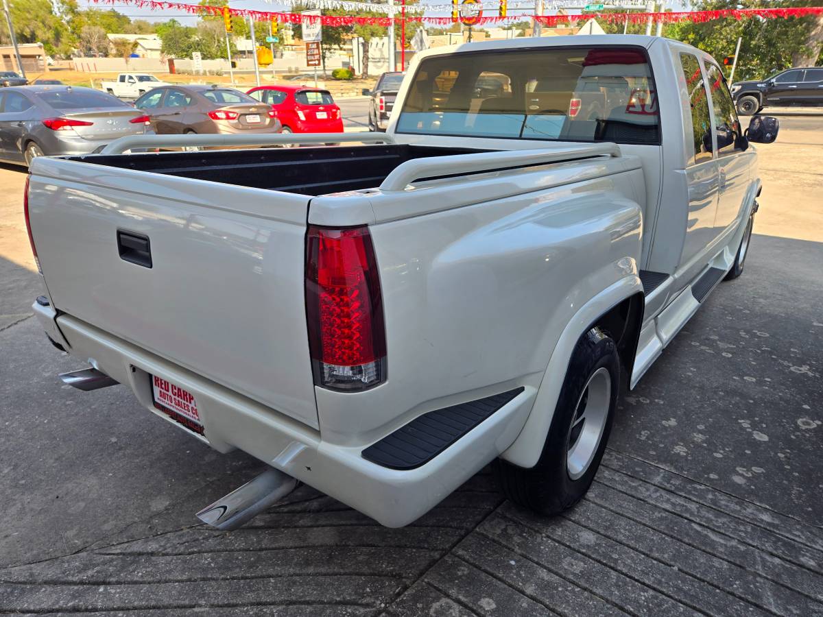 Gmc-Sierra-12-ton-nominal-1992-2