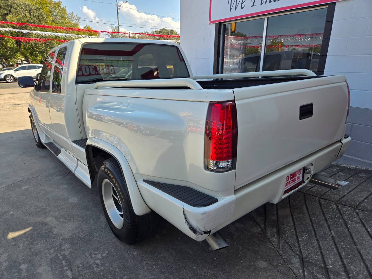 Gmc-Sierra-12-ton-nominal-1992-3