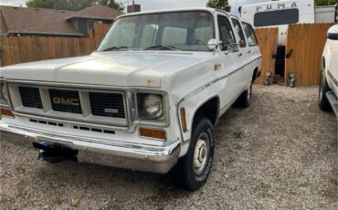 Gmc-Suburban-k1500-1974-white-83686-8