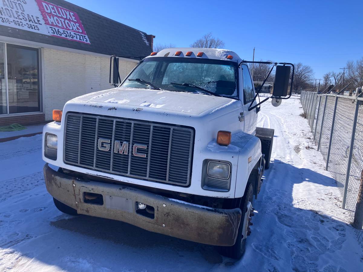 Gmc-Topkick-diesel-1995-white-366930-1