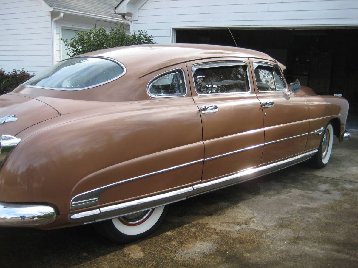 Hudson-Hornet-and-super-six-1951-5